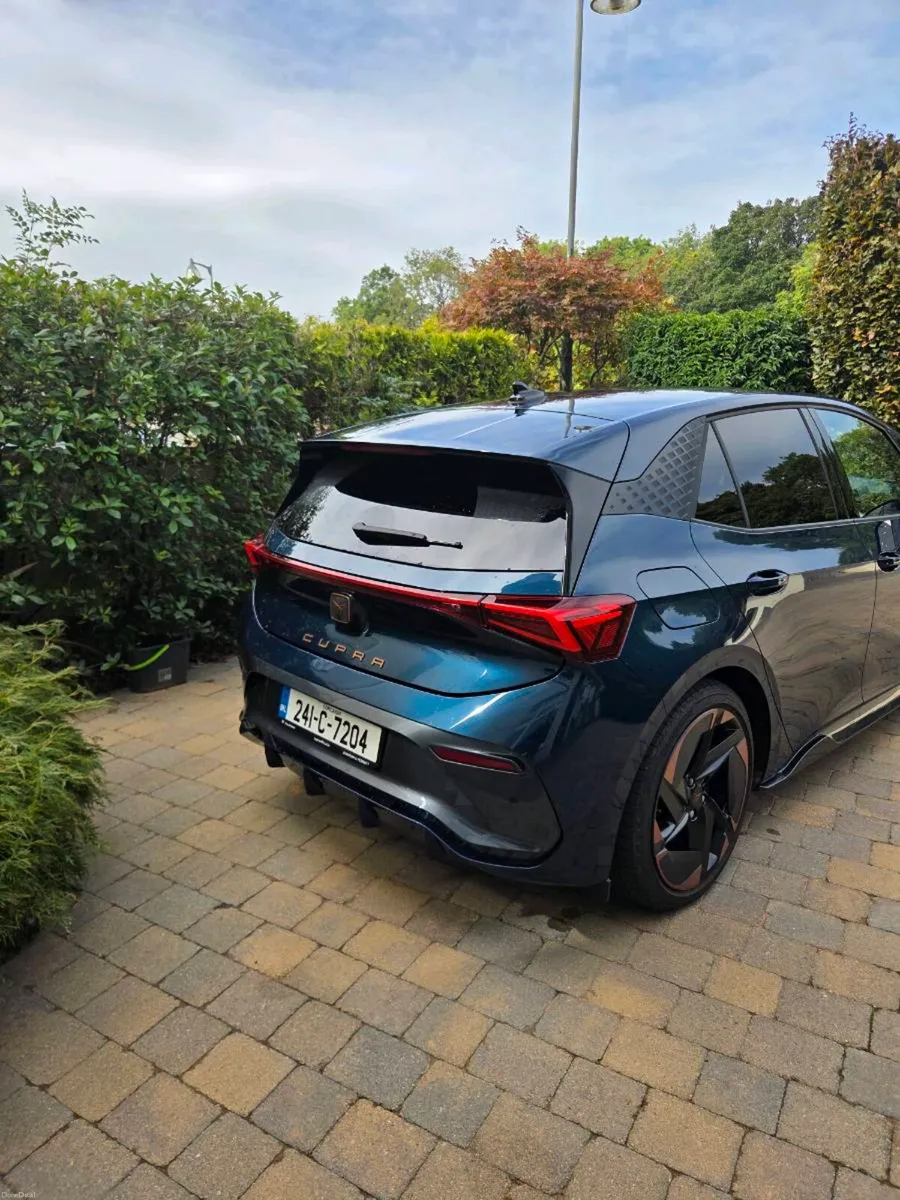 CUPRA Born – Aurora Blue – 23,750 km - Image 5