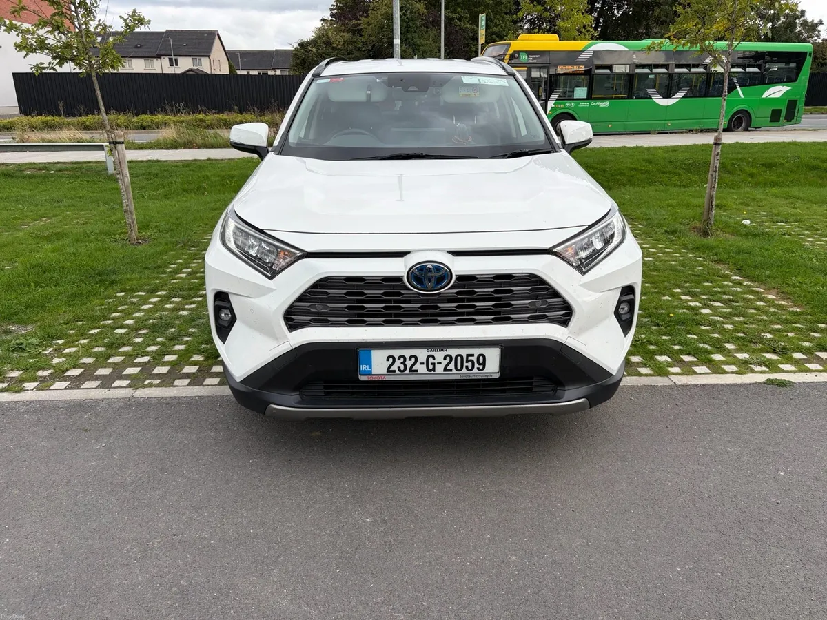 Toyota RAV4 232. High Spec SOL Trim. 75k kms only - Image 2