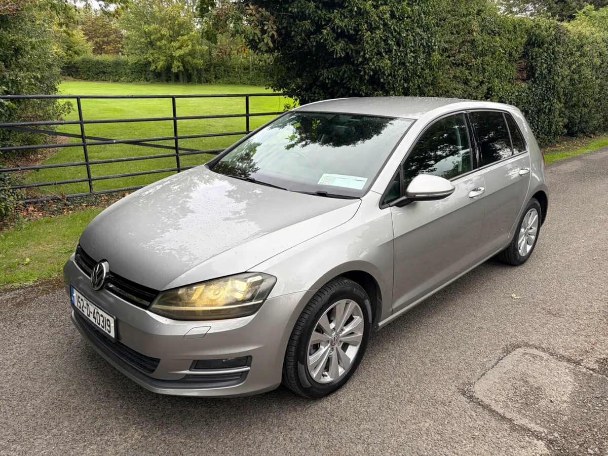 Volkswagen Golf 2015 | Low KMs , new nct - Image 1
