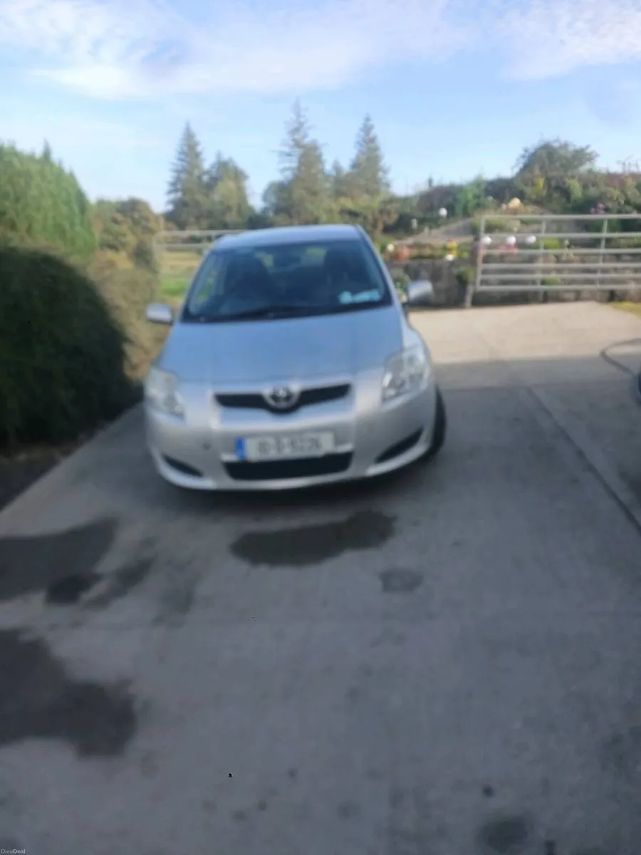 Toyota auris van - Image 5