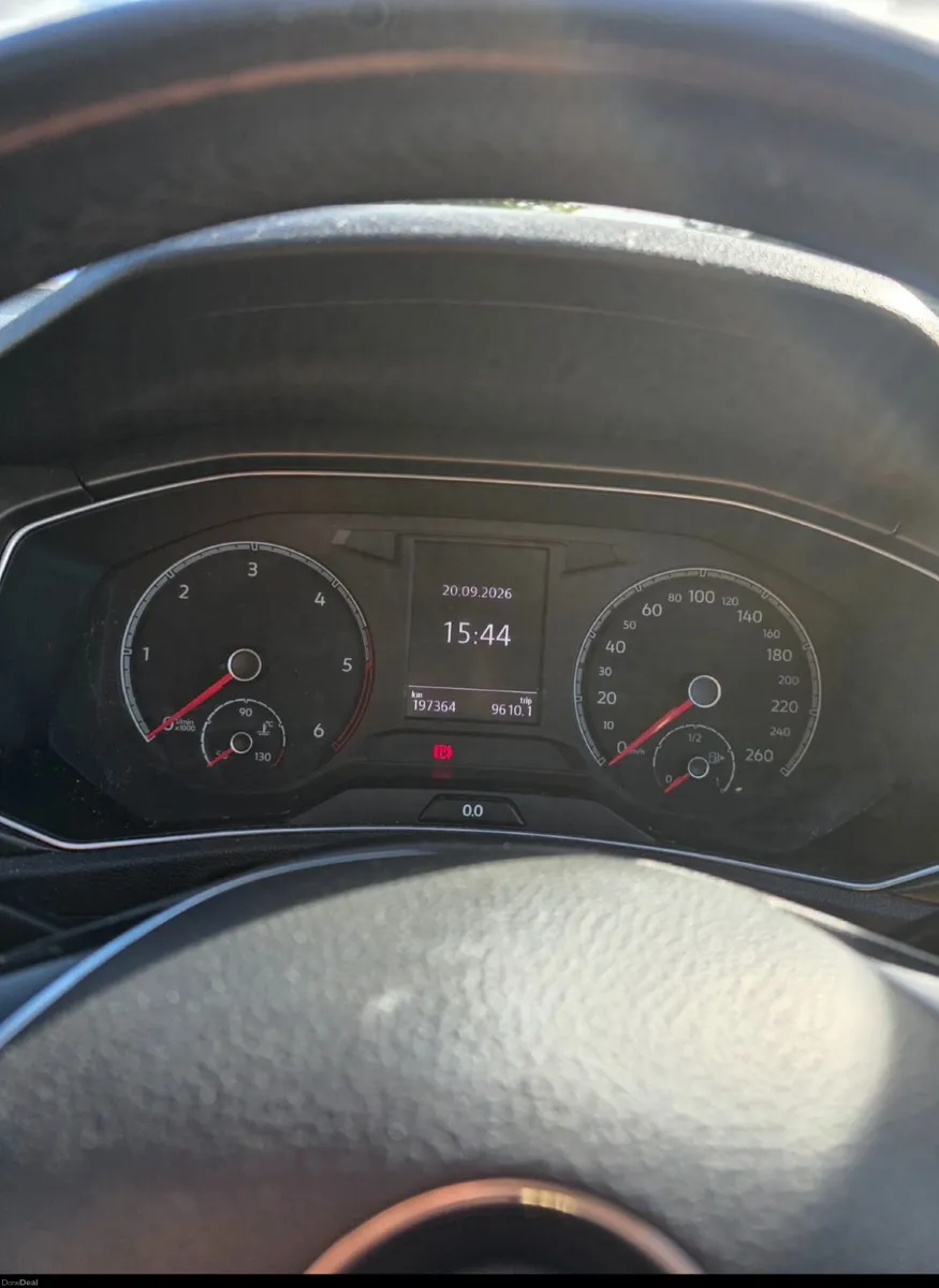 Volkswagen T-Roc 2019 - Image 6