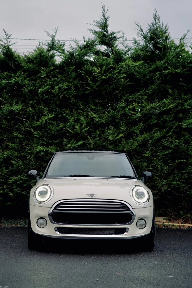 Mini Cooper 1.5 3rd 2019 - Image 3
