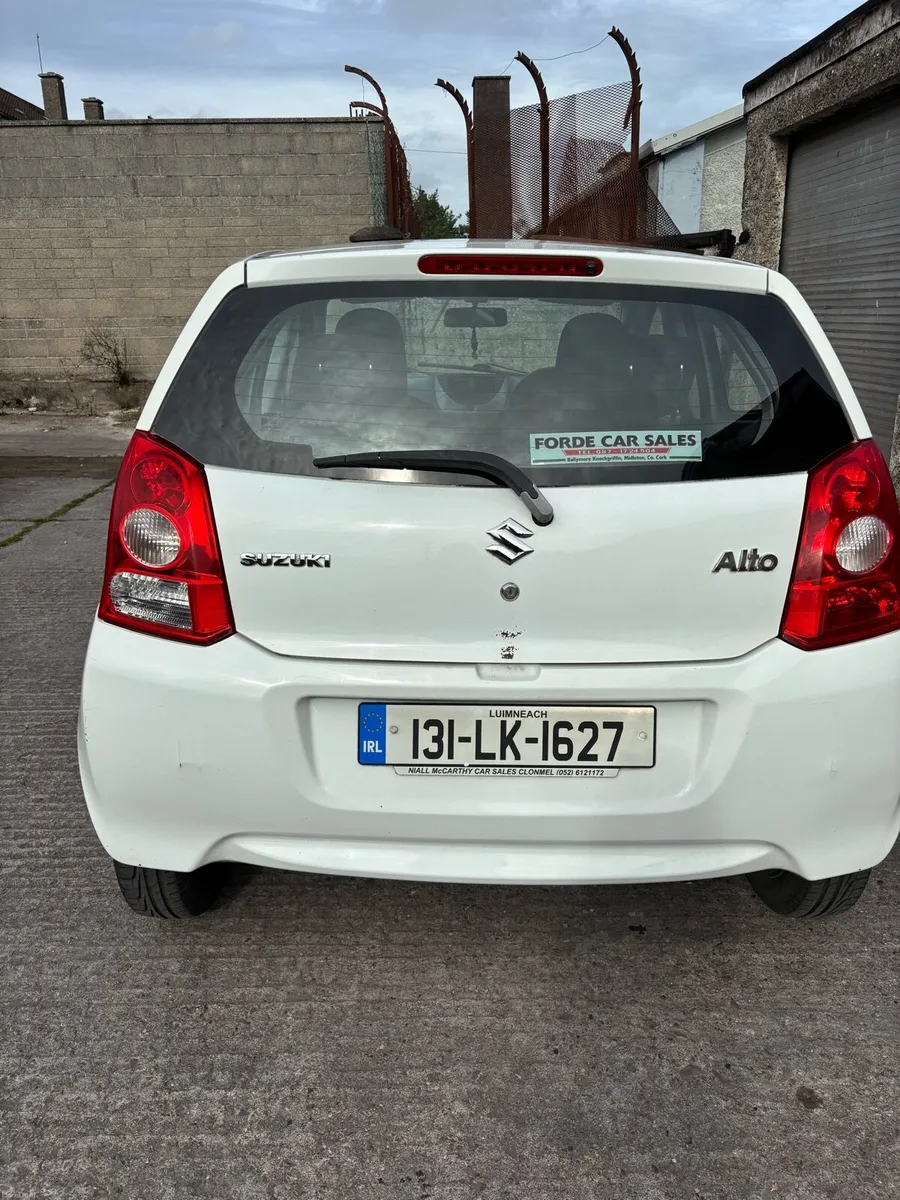 Car - Image 1