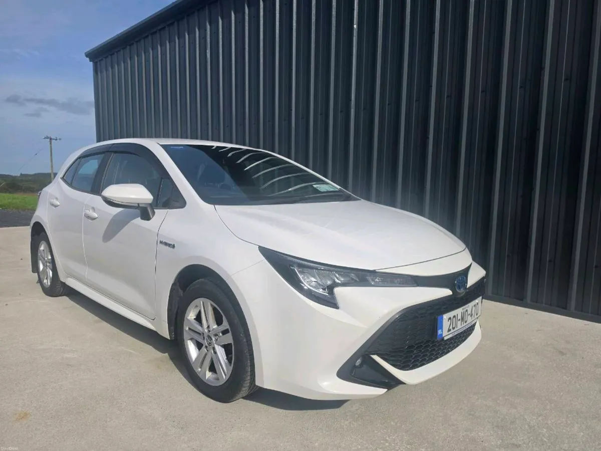 2020 Toyota corolla - Image 1