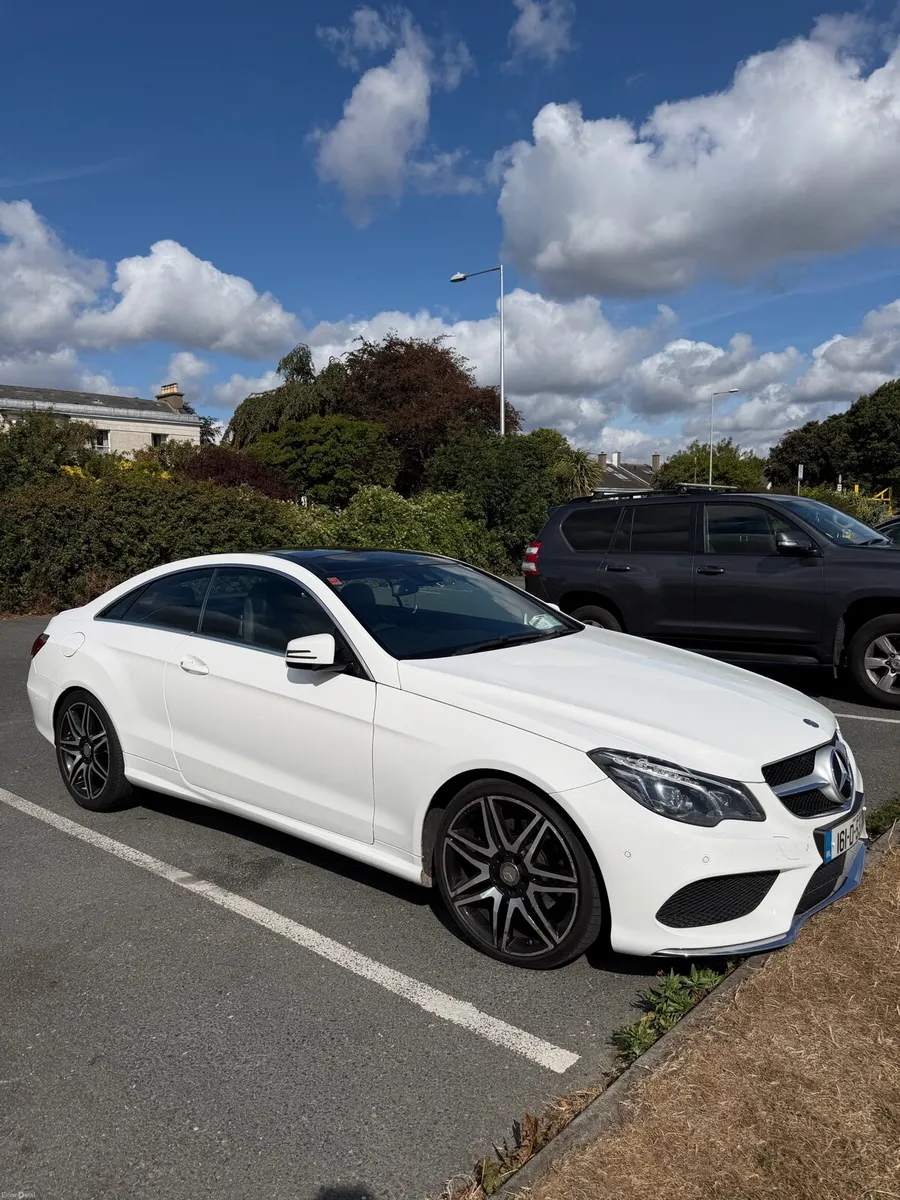 LAST PRICE Mercedes E220 AMG Line Coupe Automatic - Image 2