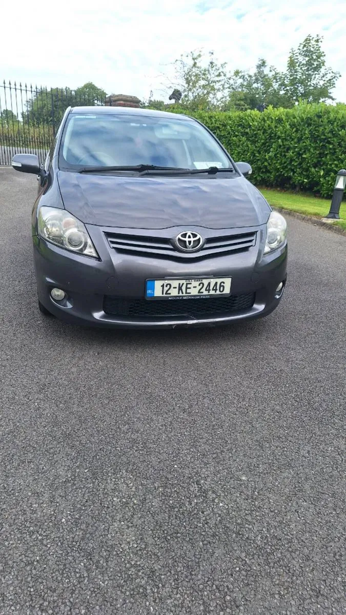 Toyota Auris Sport Diesel 2012 For Sale - Image 3