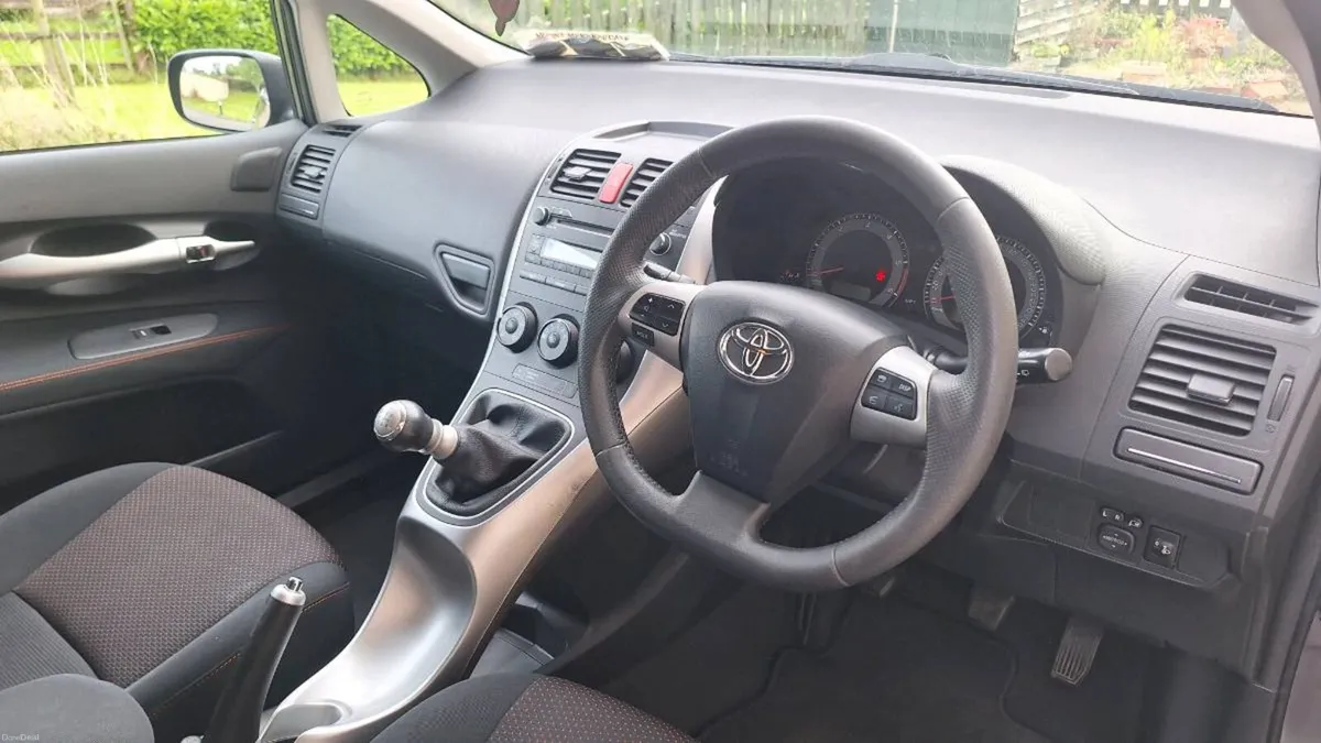 Toyota Auris Sport Diesel 2012 For Sale - Image 6