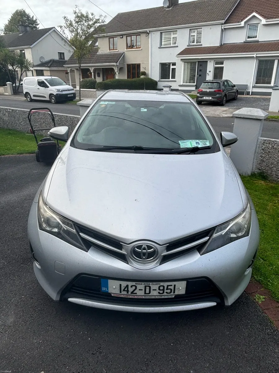 Toyota Auris - Image 2