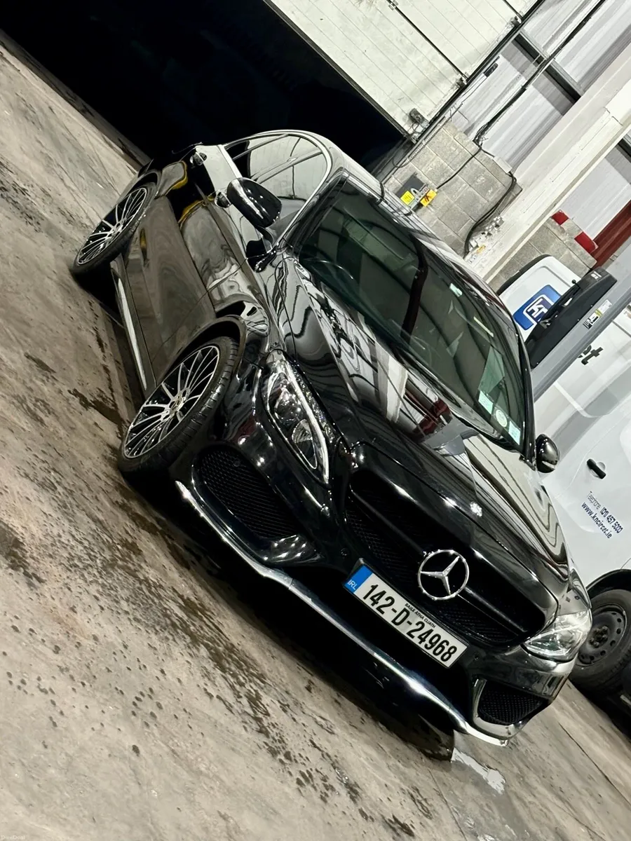 Mercedes Benz C250 AMG - Image 4