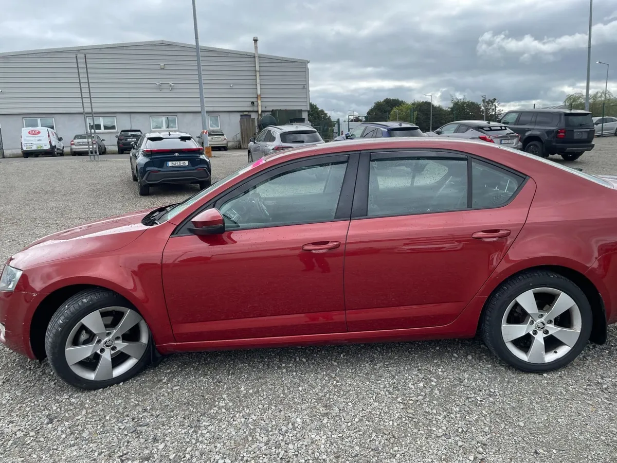 Skoda Octavia 2014 - Image 4