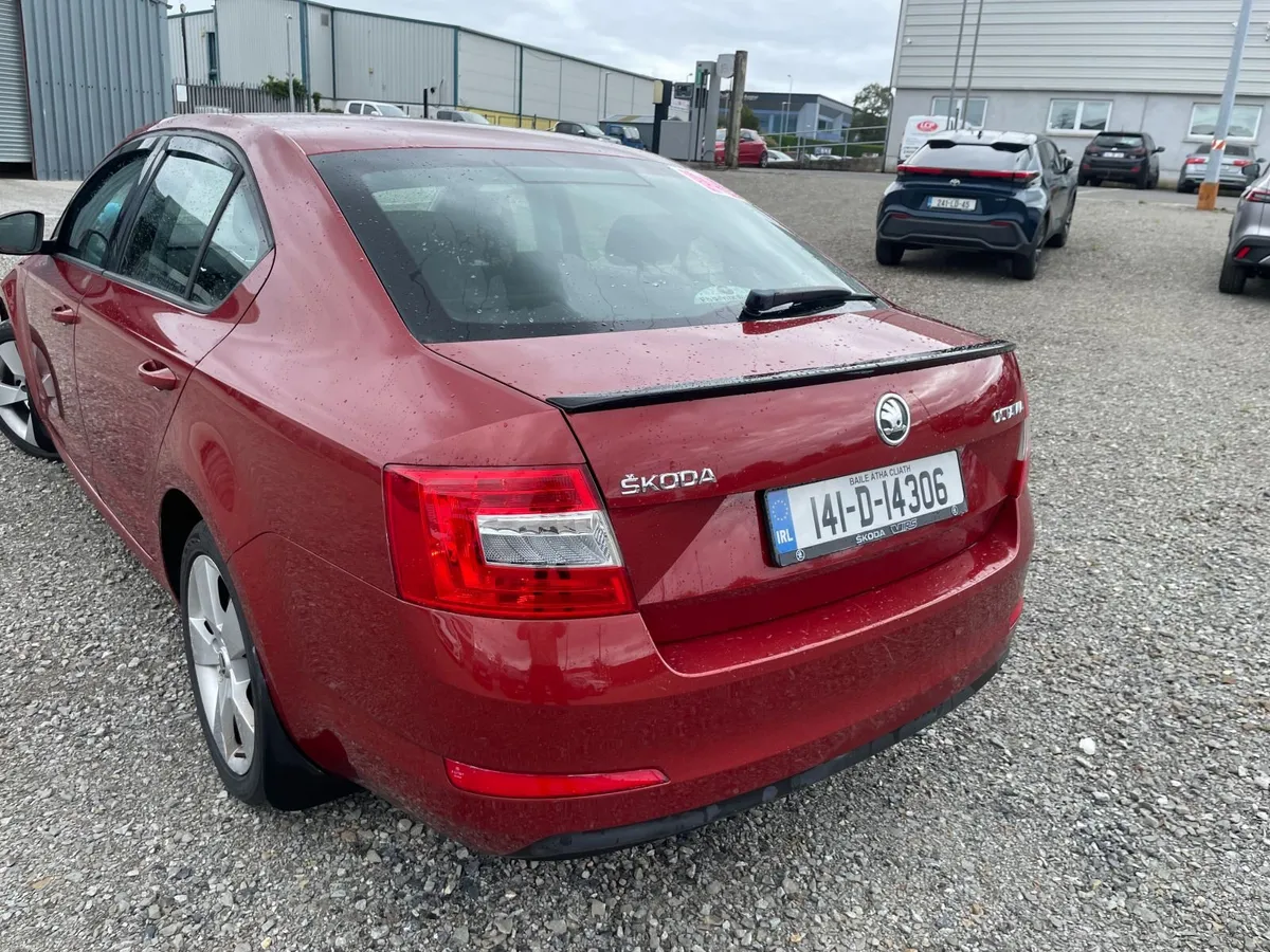 Skoda Octavia 2014 - Image 5