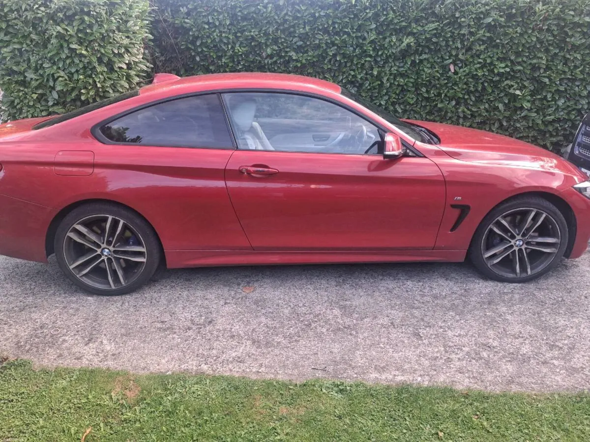 BMW 4 Series Red - Image 3