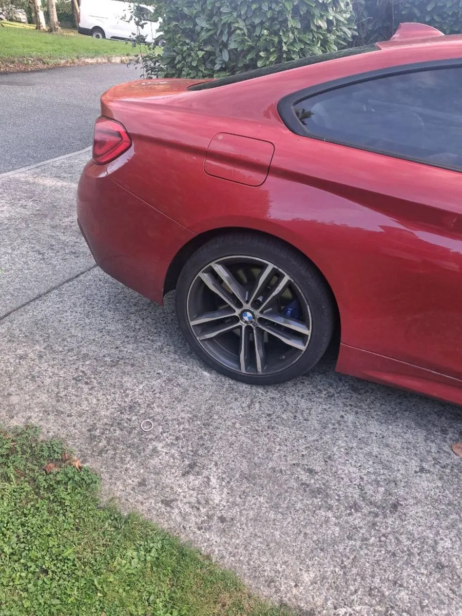 BMW 4 Series Red - Image 5