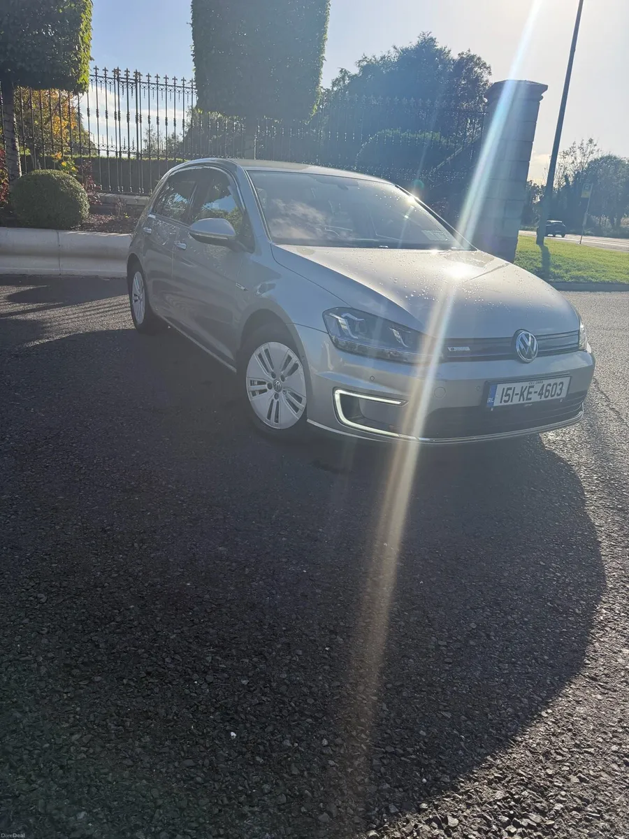 Volkswagen e-Golf - Image 6