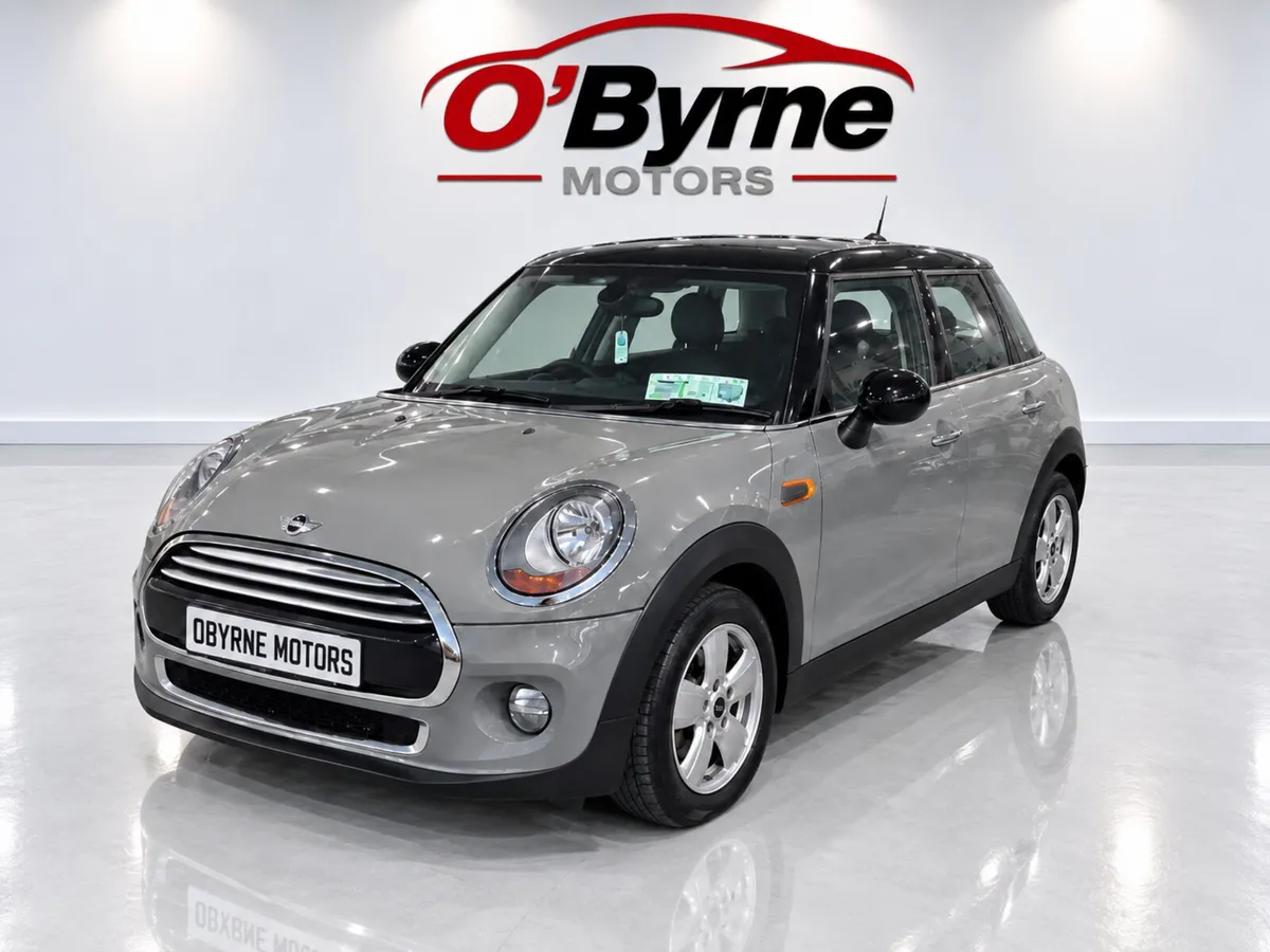Mini Cooper 1.5 Automatic - Image 1