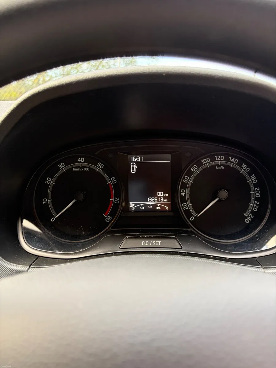 Skoda Fabia 2019 - Image 2