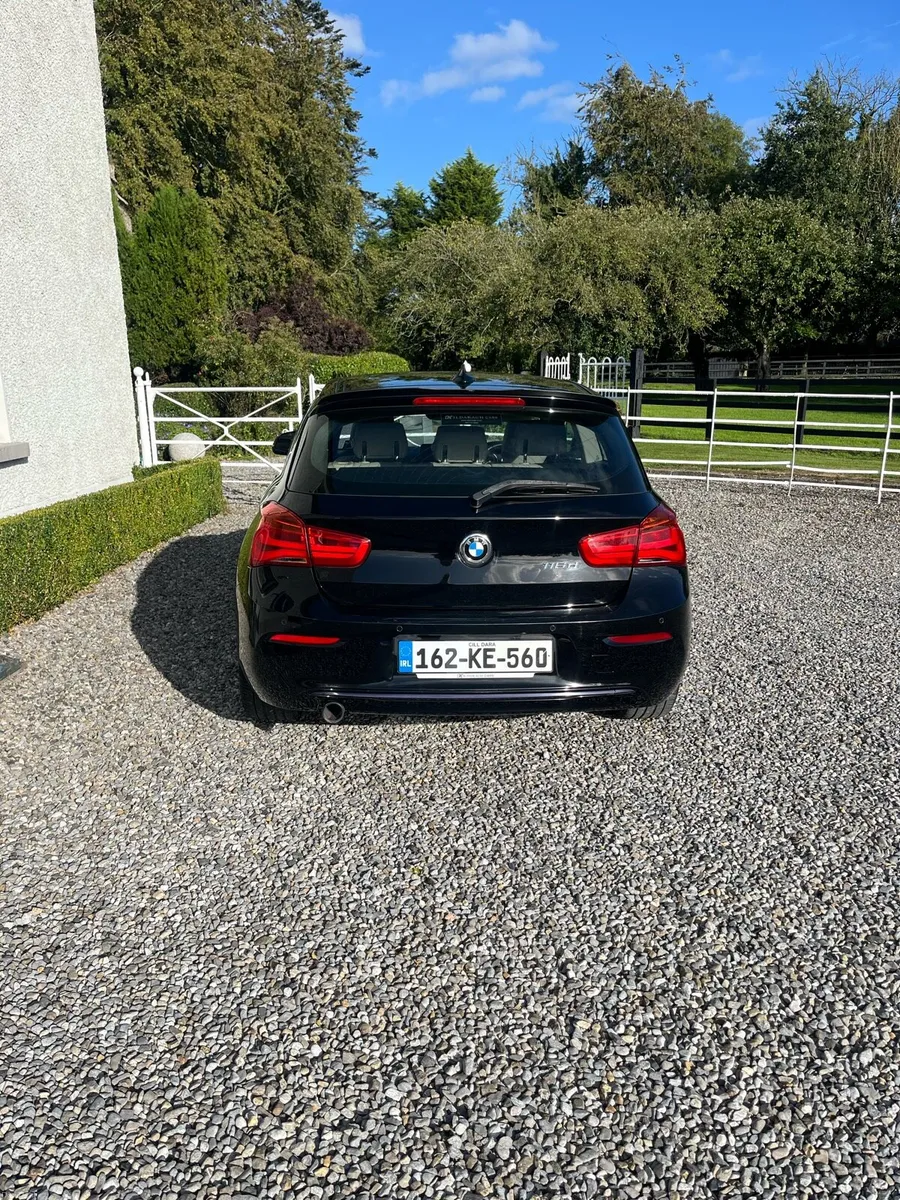 BMW 1-Series Hatchback Diesel Black - Image 4