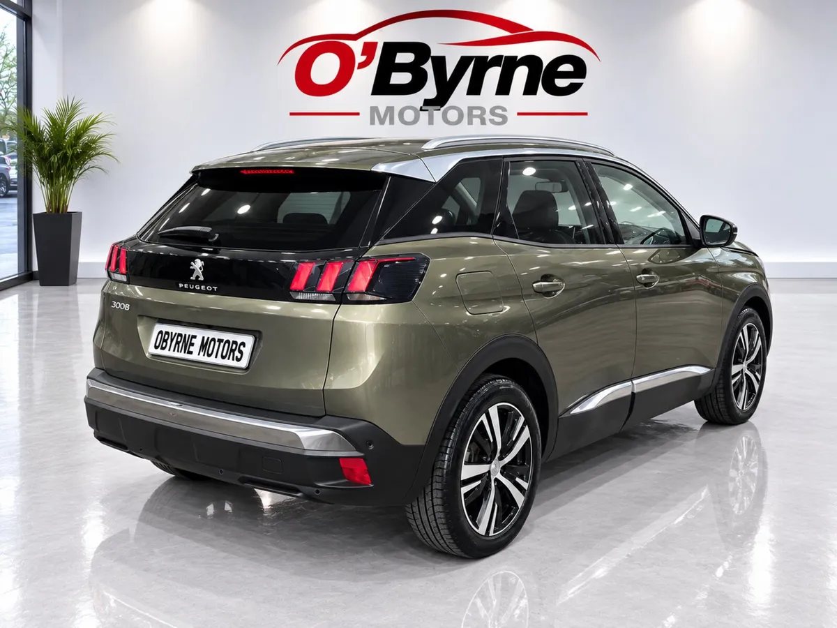 Peugeot 3008 Allure 1.2 - Image 4