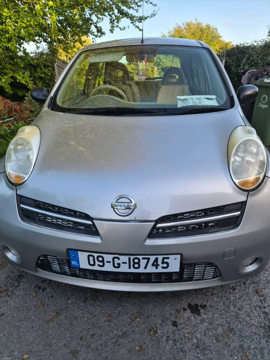 Low mileage  AUTOMATIC | ONLY 75,600 km on clock - Image 4