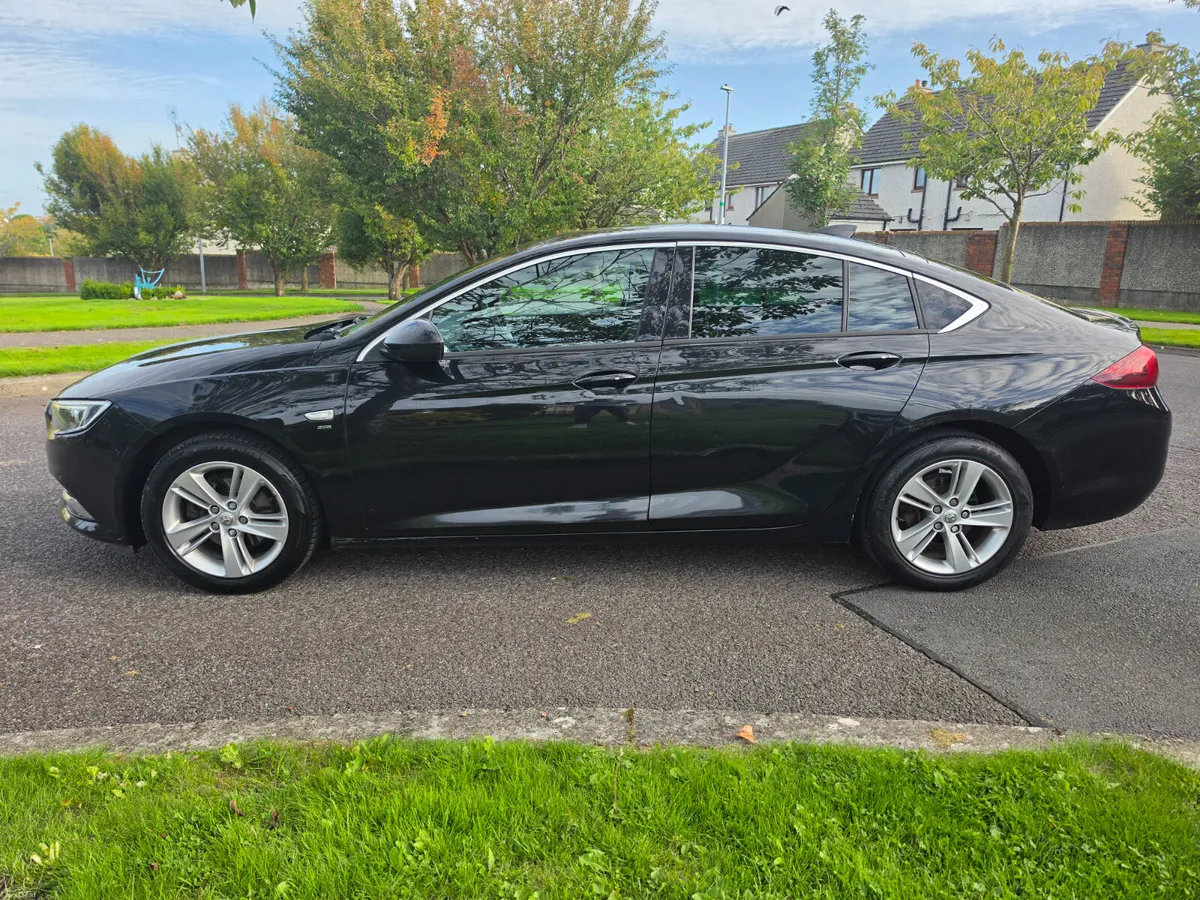 Vauxhall Insignia 1.6 diesel ( NCT and TAX ) - Image 5