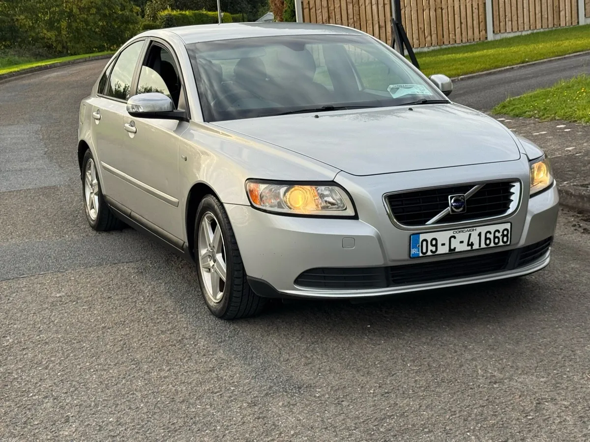 2009 Volvo S40 1.6 Diesel NCT 24-12-2026 - Image 6