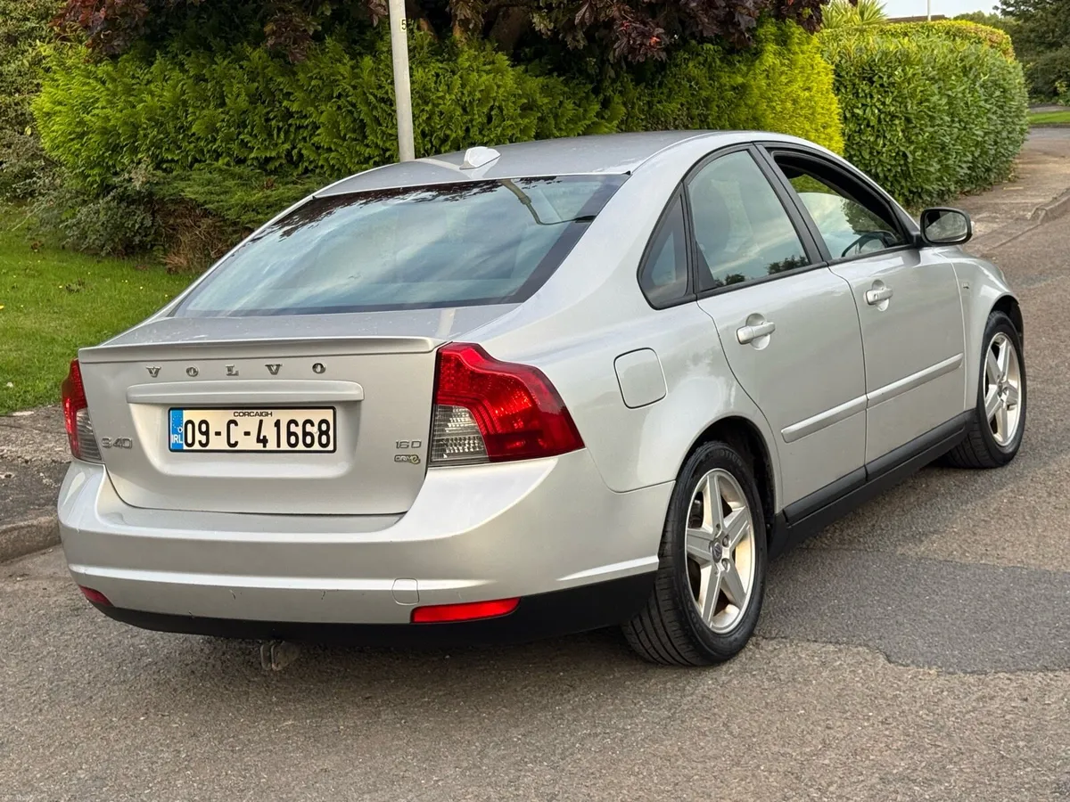 2009 Volvo S40 1.6 Diesel NCT 24-12-2026 - Image 2