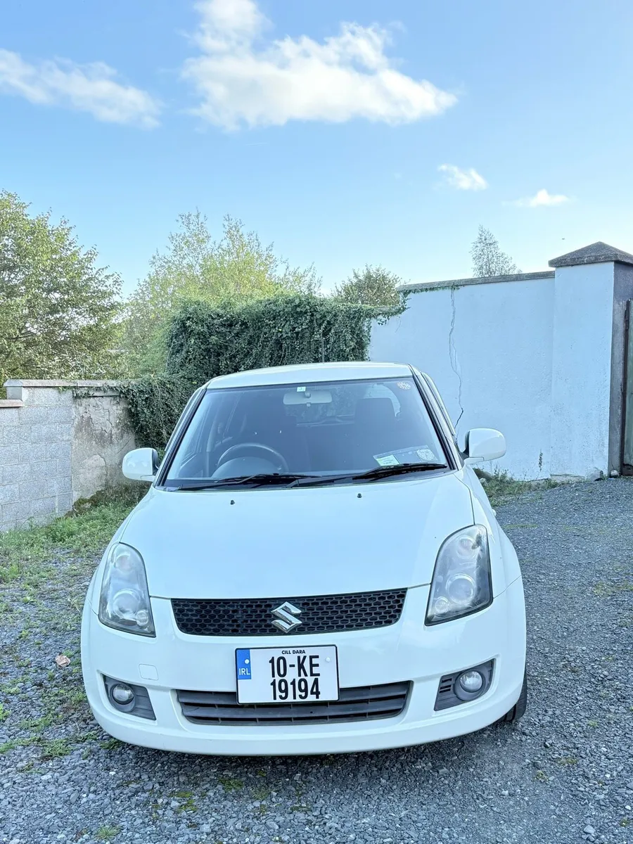 Suzuki Swift 2010 Automatic [Low mileage] - Image 1