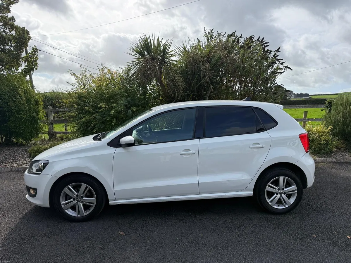 2013 Volkswagen Polo Automatic - Image 4