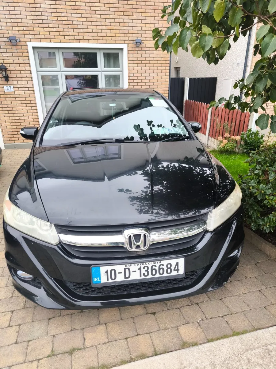 Honda Stream 2010 - Image 1