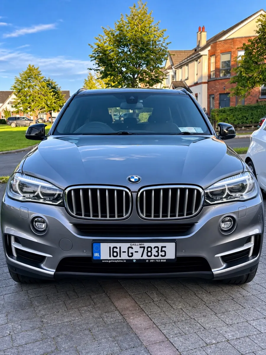 BMW X5 xDrive40e F15 - Plug-in Hybrid Automatic - Image 2