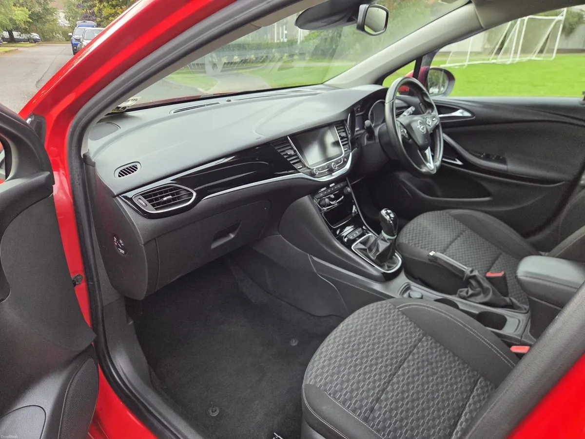 Opel Astra Sri - Image 6