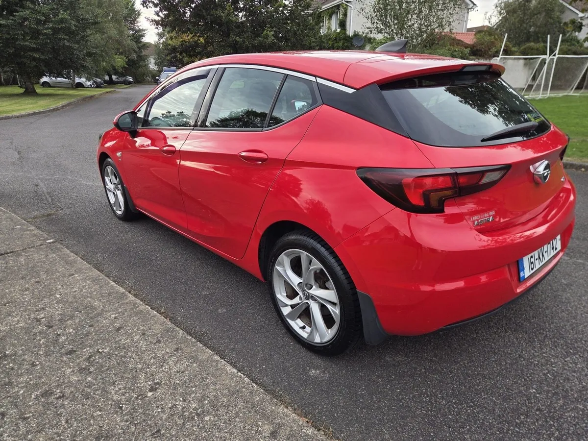 Opel Astra Sri - Image 2