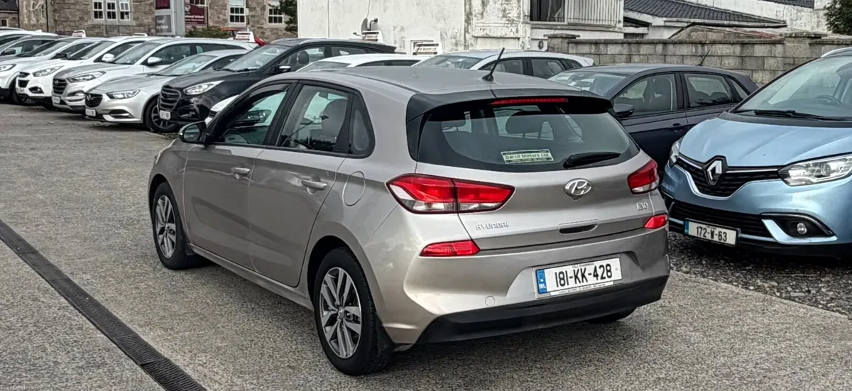 18 Hyundai i30 1.6 New Nct - Image 5