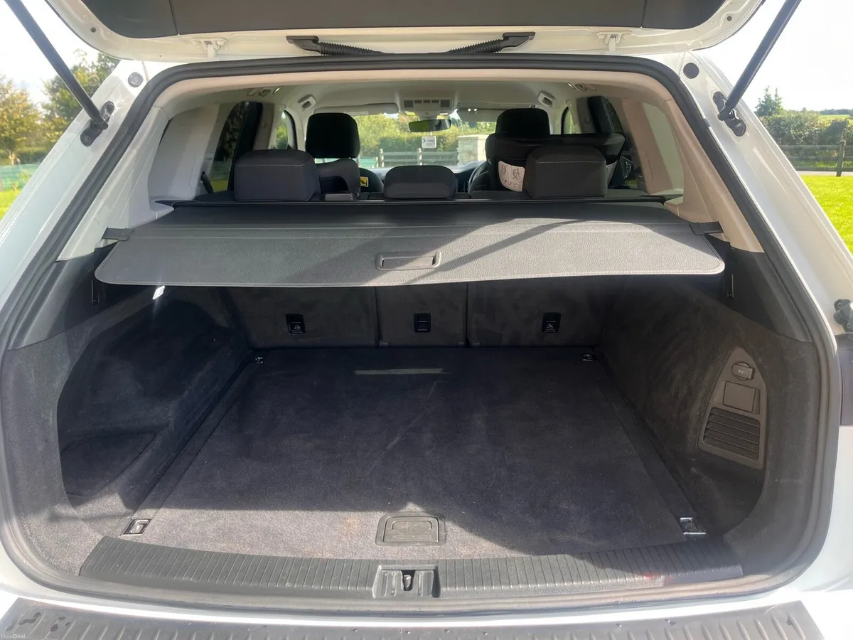 VW Touareg - Image 5