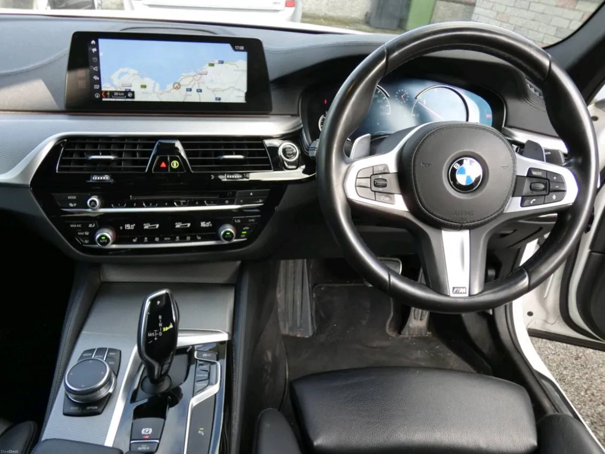 BMW 520d M Sport Performance – White - Image 4