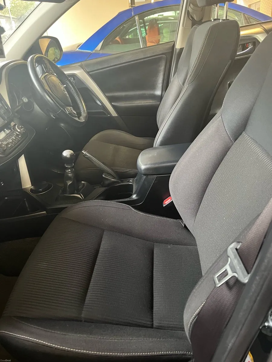 Toyota RAV4 2 litre diesel( D4D)luna 2wd - Image 2