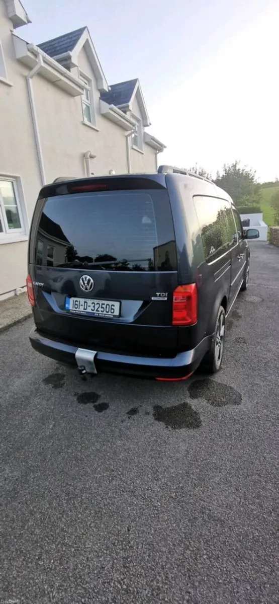 Volkswagen Caddy Maxi Life - Image 4