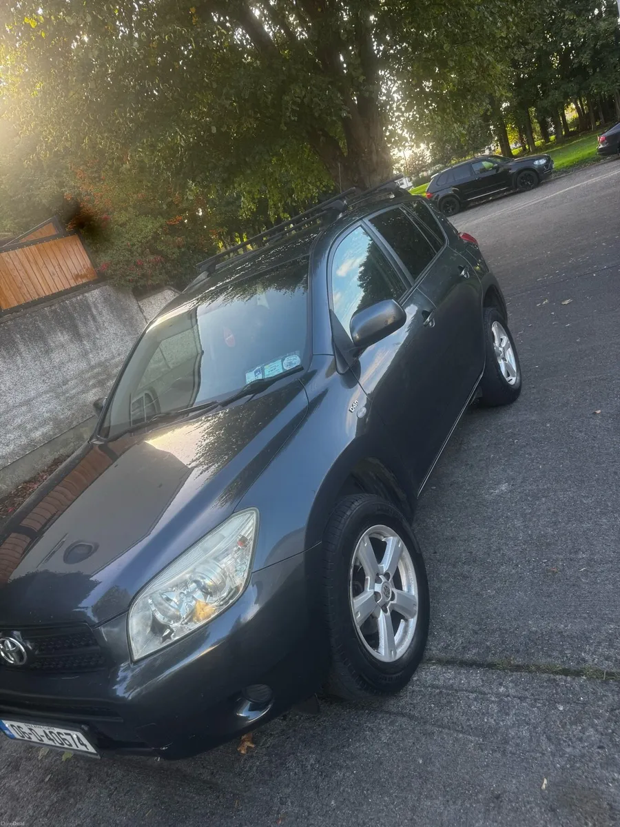 Toyota rav4 - Image 2
