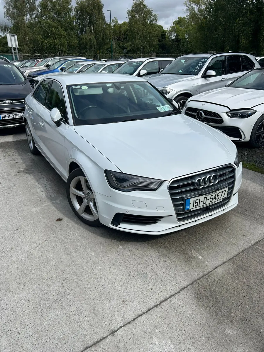 Audi A3 2015 automatic petrol ⛽️ 1.4L €8990 - Image 2