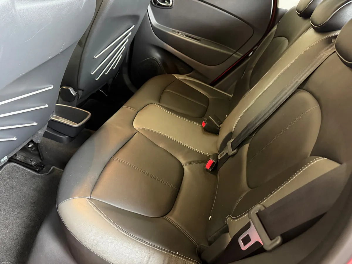 2016 Renault Captur Signature 1.5 DCI - Image 2