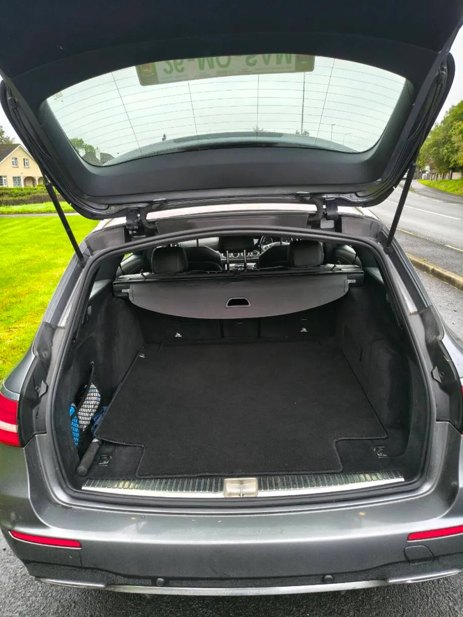 Mercedes 220CDI AMG Line - Image 5