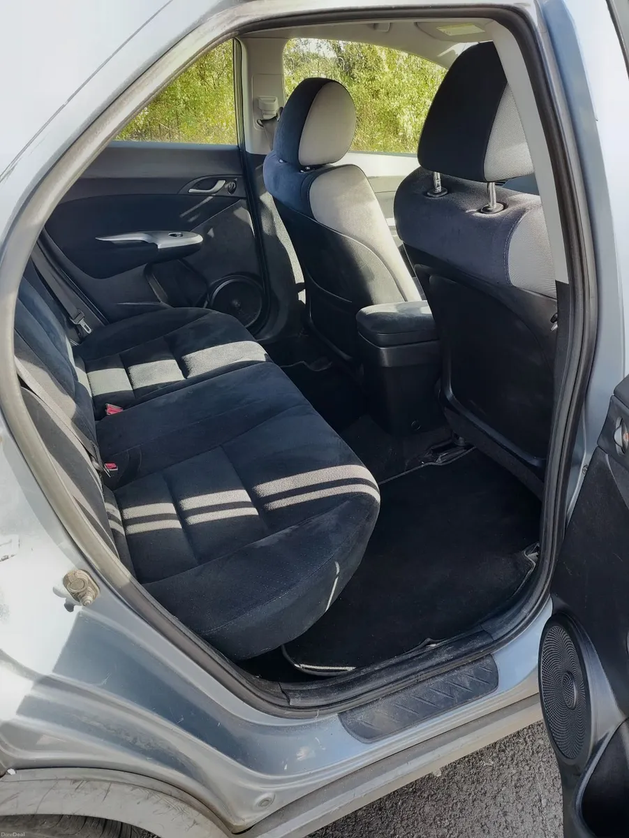 Honda Civic 2006 - Image 4