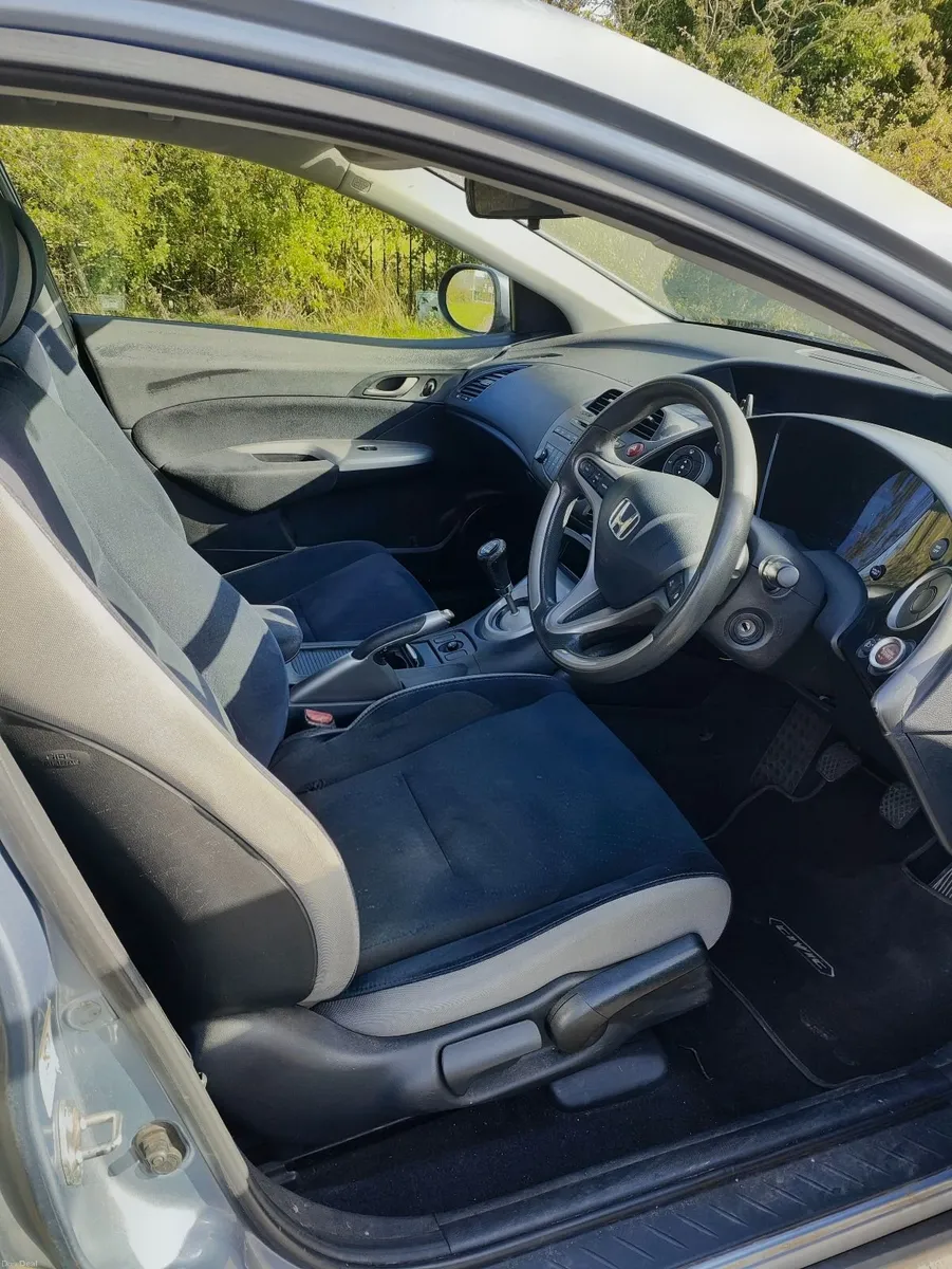 Honda Civic 2006 - Image 5