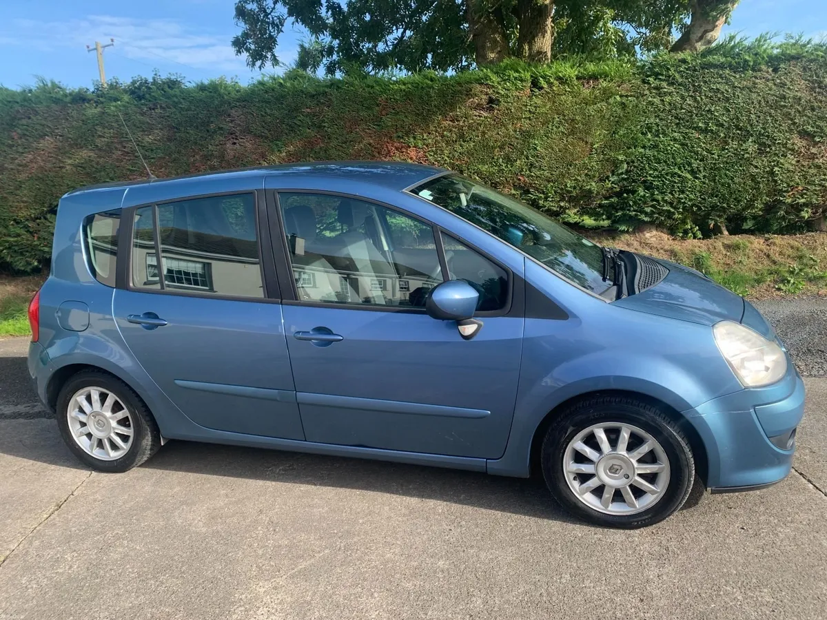 Renault Grand Modus 2010 - Image 2
