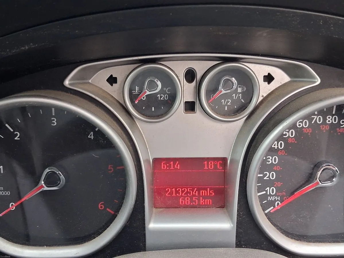 Ford Focus 2009 - Image 3