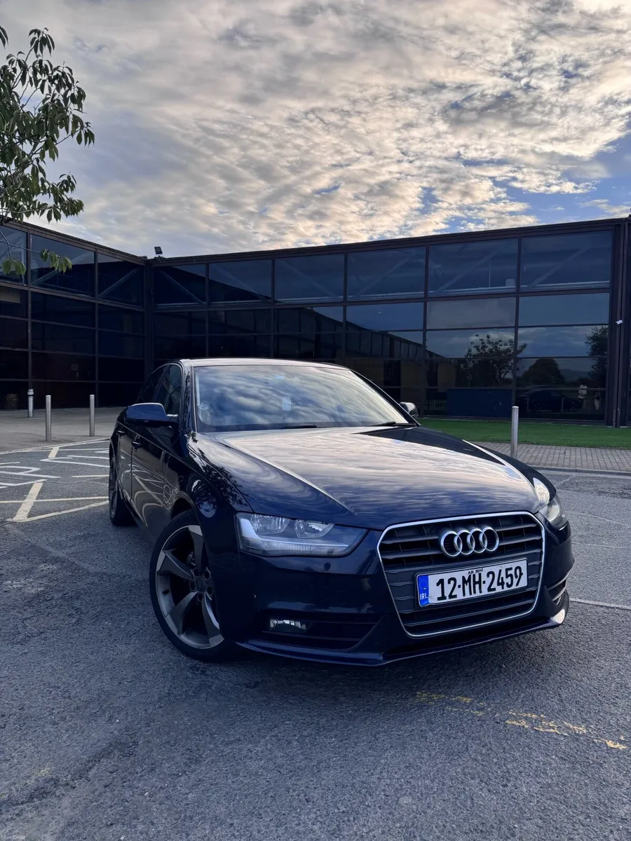 Audi A4 - Image 1