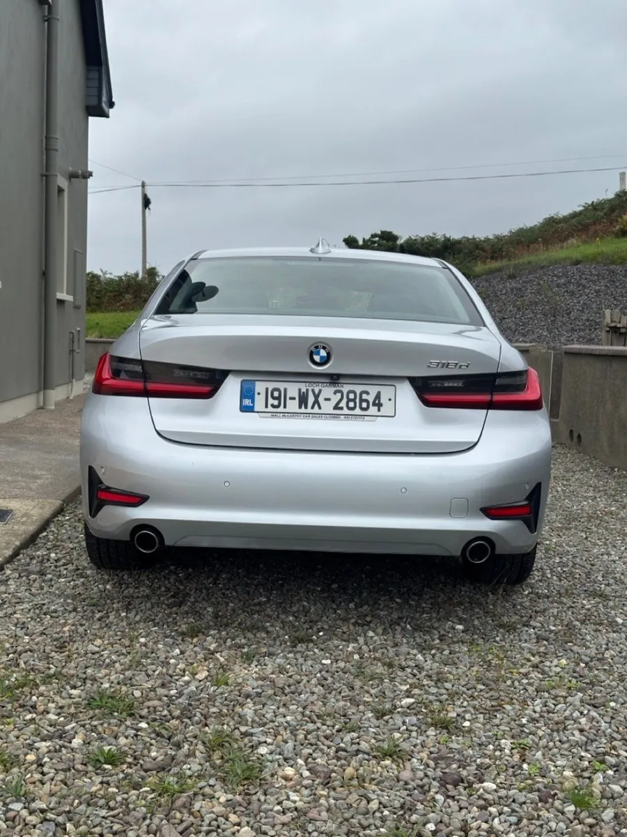 BMW 3-Series 318d Diesel Auto 2019 – 360° Camera - Image 6