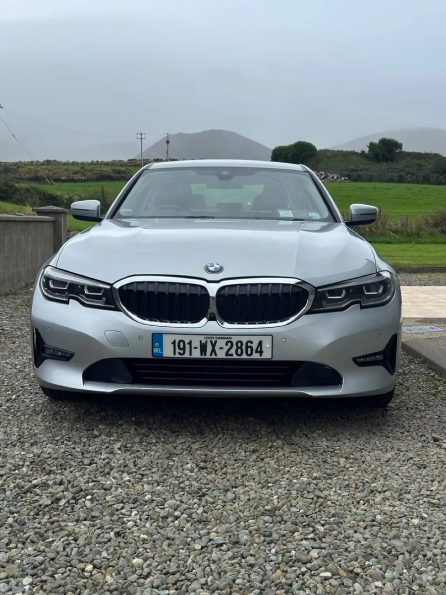 BMW 3-Series 318d Diesel Auto 2019 – 360° Camera - Image 2