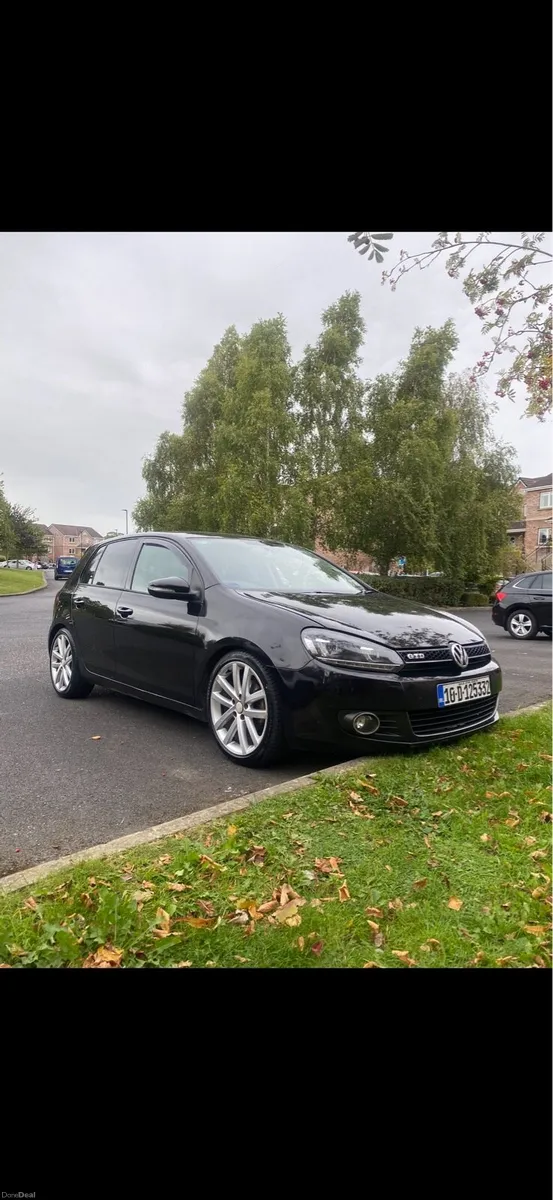 VW Golf - Image 1