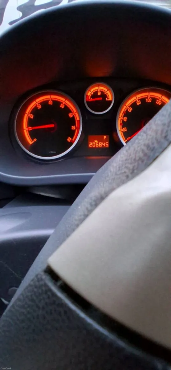 Car - Image 4